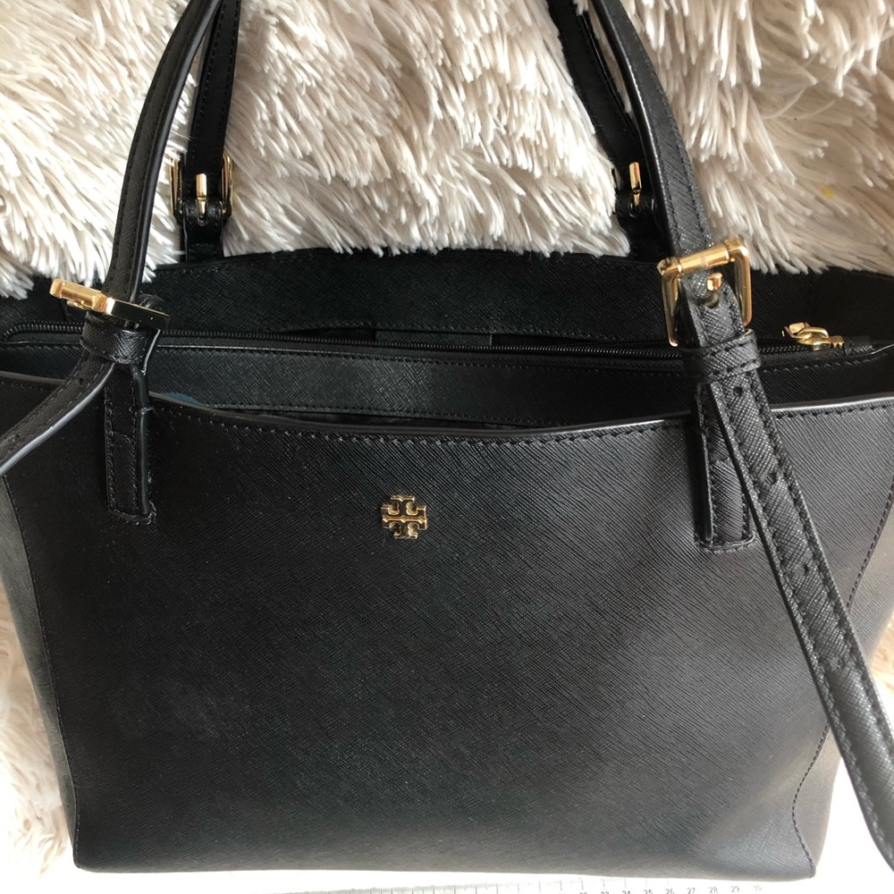 Tory Burch purse , black color